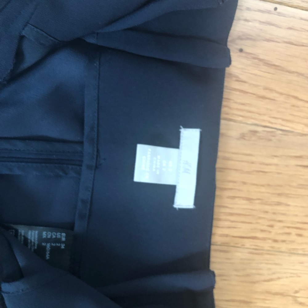 H&M cropped pants - Picture 3 of 4